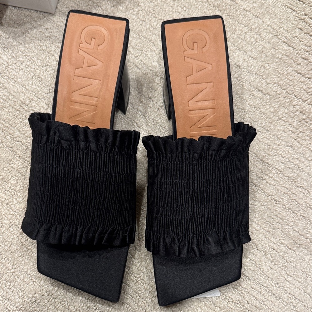 Ganni Black Ruffled Slide Sandals